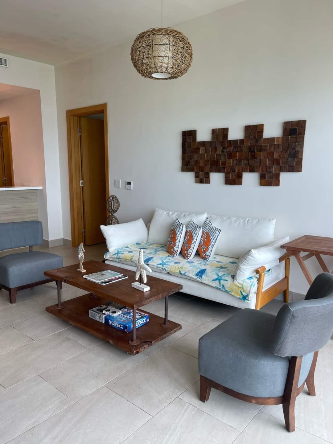 “Frente al Mar – Tu Escapada Ideal”
